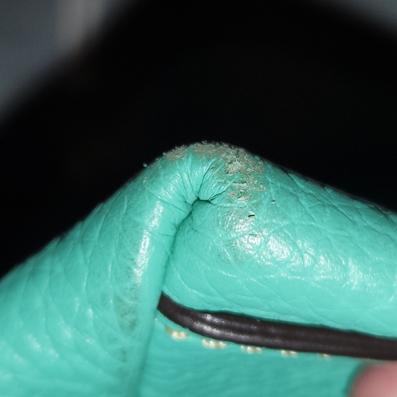 Dooney and Bourke purse - Picture 8 of 8